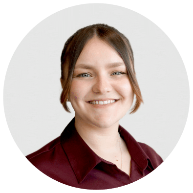 Evangeline Luckhurst headshot